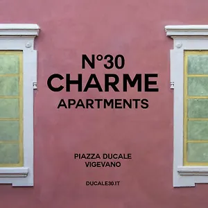 N°30 Charme , Vigevano Italia