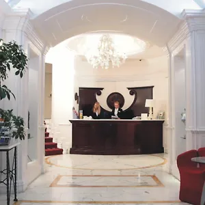4* Ξενοδοχείο Gambrinus