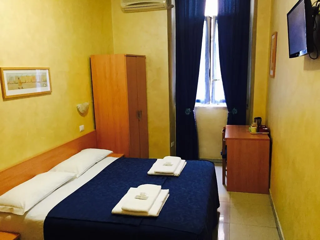 Hotel Tokyo Rome 0*,  Italy