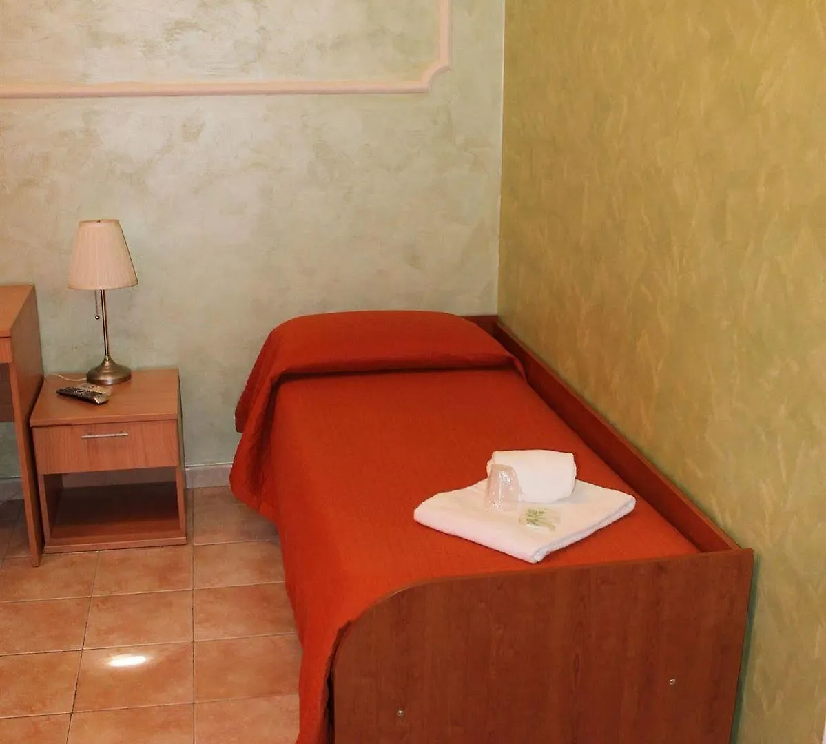 Hotel Tokyo Rome 0*,  Italy