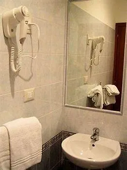 Hotel Tokyo Ρώμη 0*,